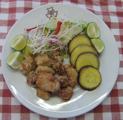 地産地消レシピ№11：比内地鶏の唐揚げ、さつまいもの天ぷら